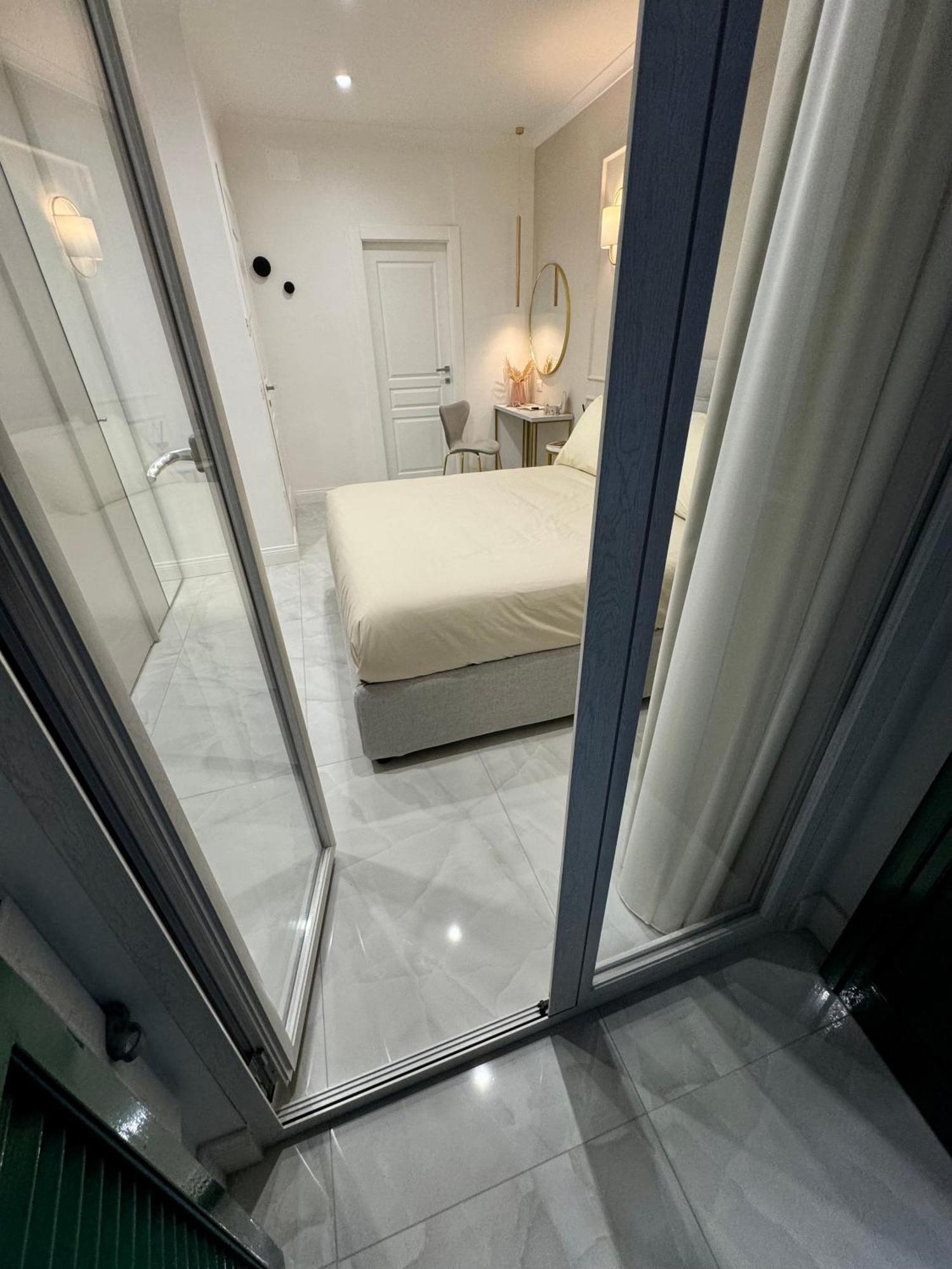 Carafa Rooms Неаполь Экстерьер фото